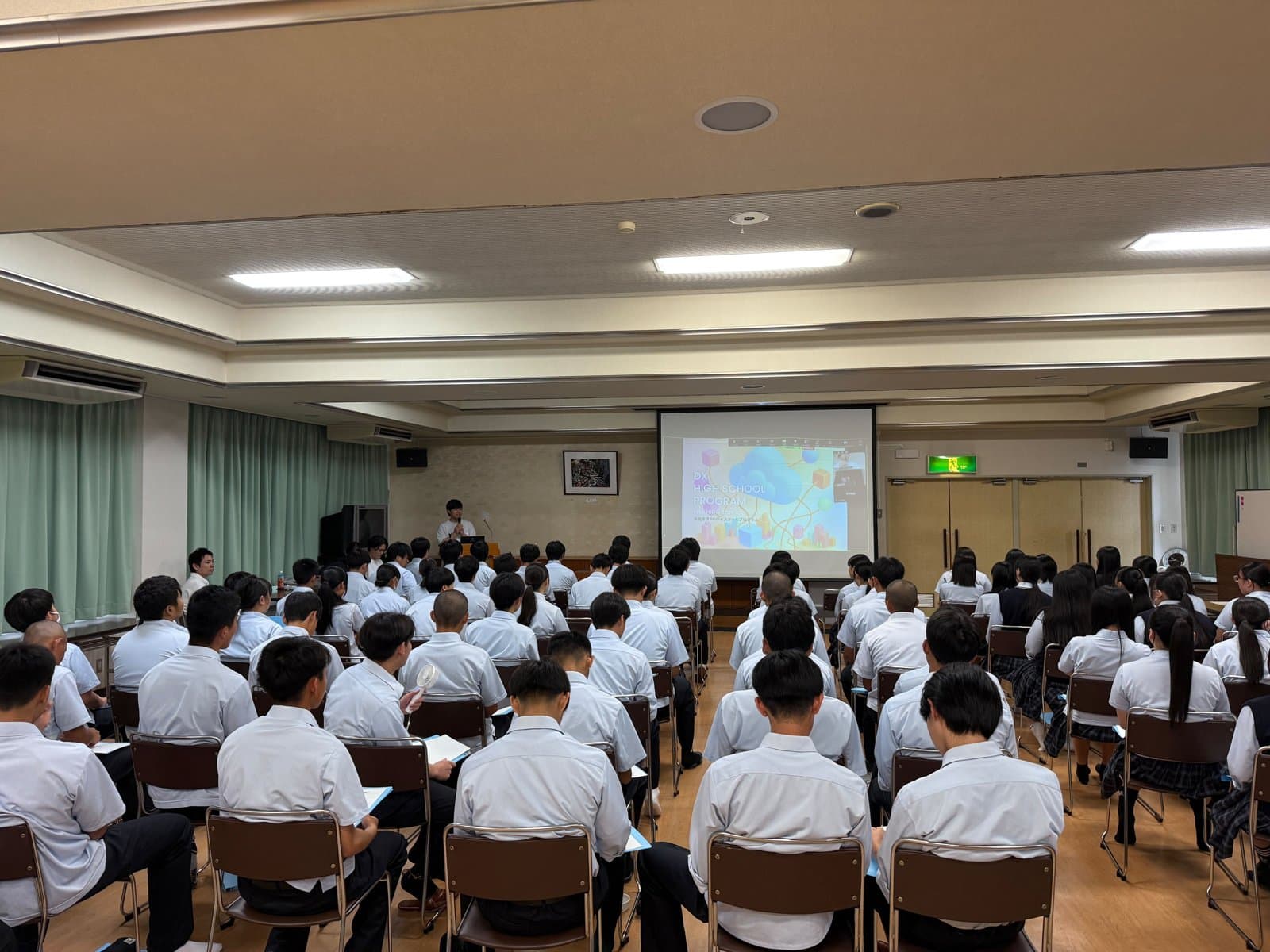 氷見高校でのDX授業のキックオフの様子